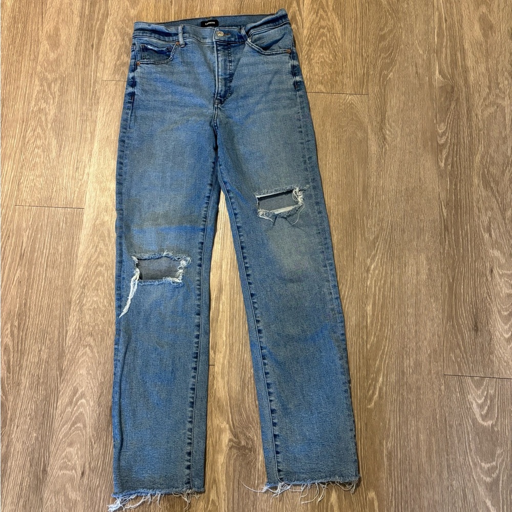 Express Women’s Modern Straight Super High Rise Jeans